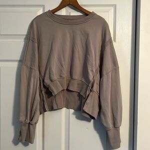SHEIN boho short sweatshirt. Size XL